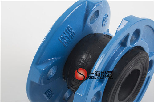 DN40球墨法兰耐油橡胶接头PN16